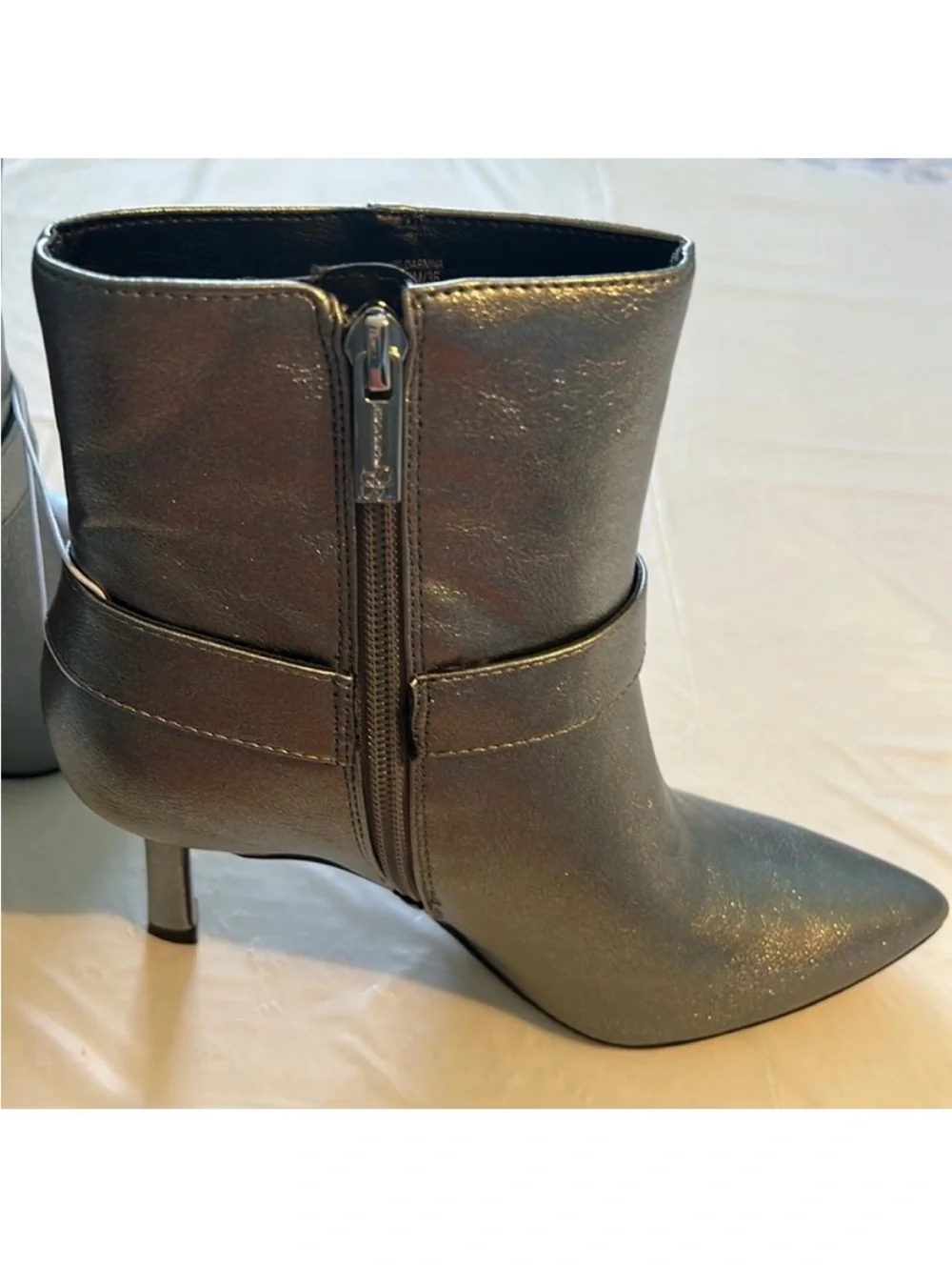 Jessica Simpson 5.5 Booties Darnina Vegan leather Silver Ankle Stiletto Boot